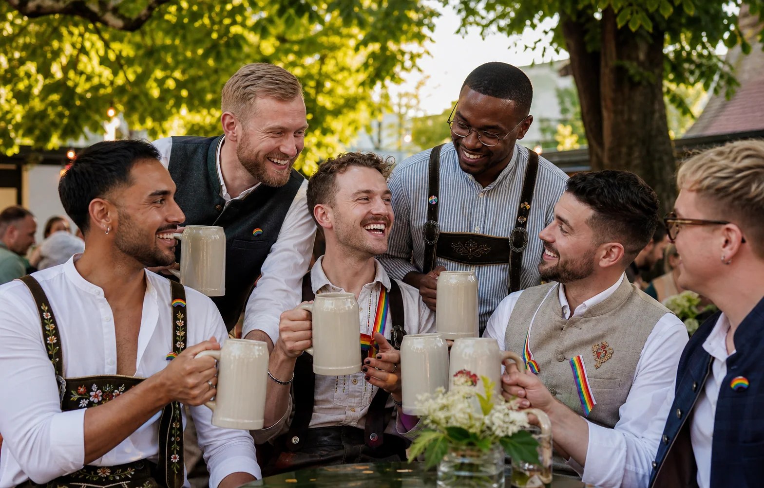 KI-generierte redaktionelle Szene zu Gay Wiesn 2026: Termine, Treffpunkte und Vorbereitung